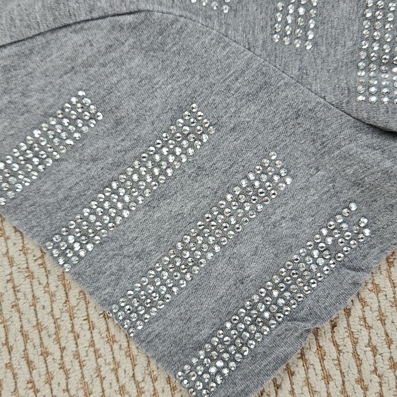 Gray Striped Women's Top, Medium - Picture 3 of 4